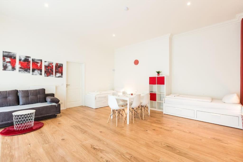 Studio Apartment Friedrichshain Berlin Exterior photo